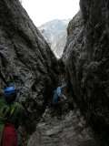 Avancorpo della Cima delle Nevere-Camino con piccola cascata