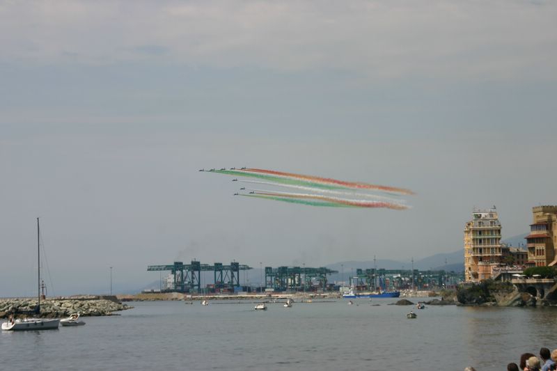 Frecce tricolori a Genova Pegli 03- 20/05/07